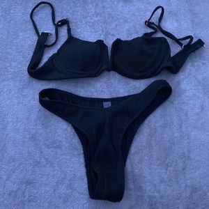 Black bikini